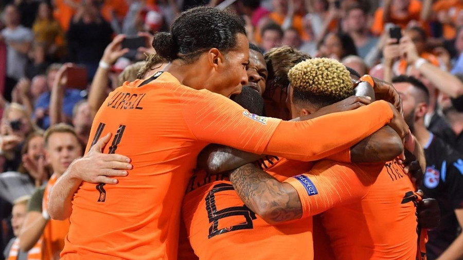 Hà Lan đã có trận đấu hay trước tuyển Đức.