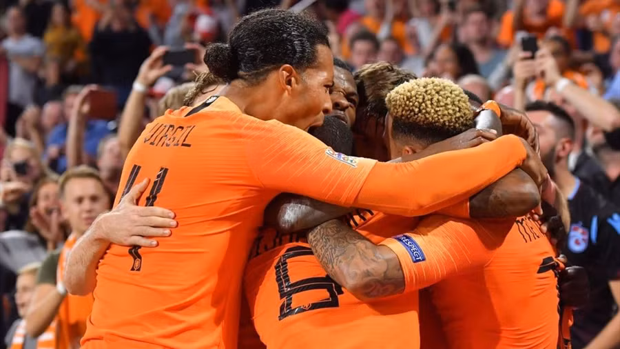 Hà Lan đã có trận đấu hay trước tuyển Đức.