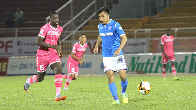  Phạm Nguyên Sa có một mùa giải ổn định trong màu áo Than Quảng Ninh (ảnh: Trọng Vũ)