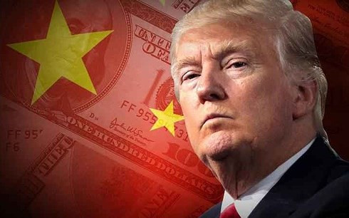 Tổng thống Trump cảnh báo tiếp tục đánh thuế lên hàng hóa Trung Quốc. (Ảnh: AP)