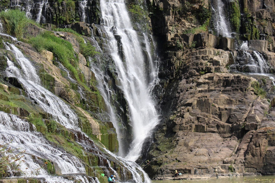  Thác Pongour như một bức tranh thơ mộng