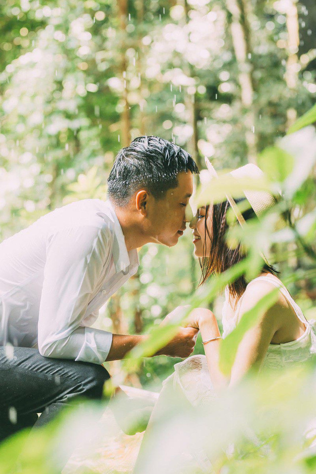 Kết thúc quãng đời học sinh, họ gặp lại nhau, tình yêu cứ thế bắt đầu như một điều vốn lẽ. Đúng như câu nói “cái gì là của mình thì đi một vòng cũng sẽ quay về bên nhau”. Kết thúc quãng đời học sinh, họ gặp lại nhau, tình yêu cứ thế bắt đầu như một điều vốn lẽ. Đúng như câu nói “cái gì là của mình thì đi một vòng cũng sẽ quay về bên nhau”.