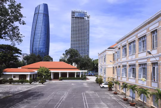 Sau khi hợp nhất vào tháng 1-2019, Văn phòng UBND, HĐND và đoàn ĐBQH sẽ làm việc tại Trung tâm Hành chính TP Đà Nẵng Ảnh: BÍCH VÂN