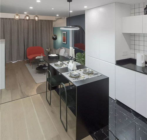 Bàn ăn được thiết kế đơn giản nhưng tiện dụng, rỗng bên dưới để xếp ghế vào ngay ngắn sau khi dùng, tiết kiệm tối đa khoảng không hẹp nơi phòng bếp. Bàn ăn được thiết kế đơn giản nhưng tiện dụng, rỗng bên dưới để xếp ghế vào ngay ngắn sau khi dùng, tiết kiệm tối đa khoảng không hẹp nơi phòng bếp.