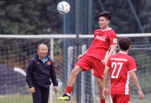 Thầy trò HLV Park Hang Seo hoàn thành chuyến tập huấn tại Hàn Quốc.