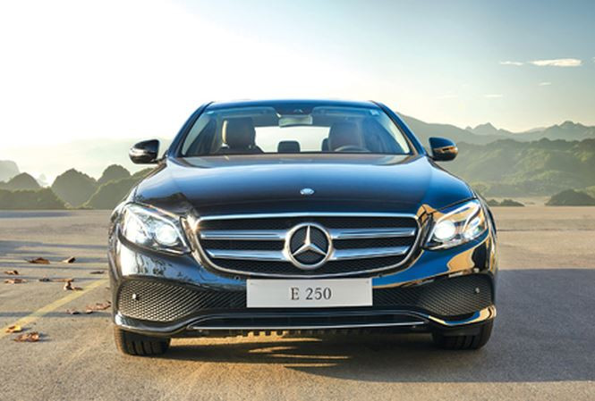 Mercedes-Benz E 250 – xế sang lịch lãm, giá cả phải chăng Mercedes-Benz E 250 – xế sang lịch lãm, giá cả phải chăng