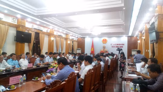 Quang cảnh buổi làm việc giữa đoàn công tác của Bộ GTVT và tỉnh Bình Định. Ảnh: Đức Anh