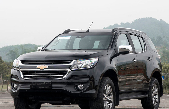 Mẫu SUV 7 chỗ ngồi Chevrolet Traiblazer cũng được giảm giá mạnh. Mẫu SUV 7 chỗ ngồi Chevrolet Traiblazer cũng được giảm giá mạnh.