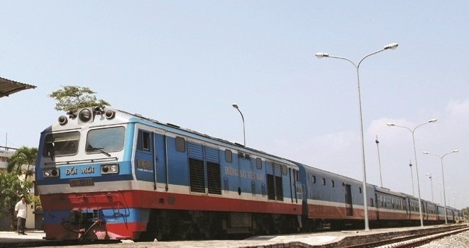  Đường sắt Việt Nam có tuổi đời hơn 130 năm, lạc hậu và xuống cấp trầm trọng