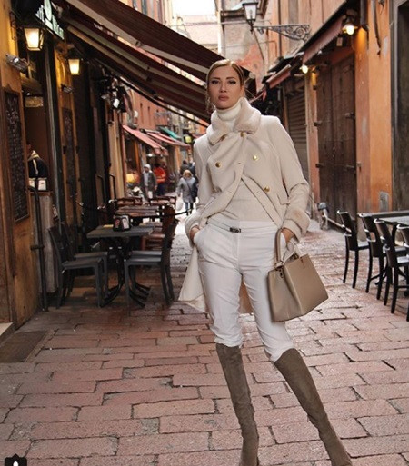 Theo The Sun, cô được mệnh danh 