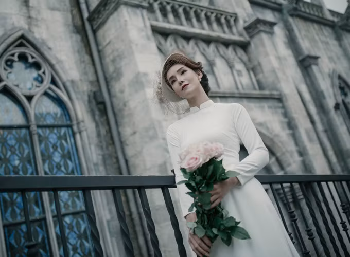 Các thiết kế tối giản, đậm nét truyền thống giúp Sao Xa khai thác triệt để nét đẹp mặn mà.