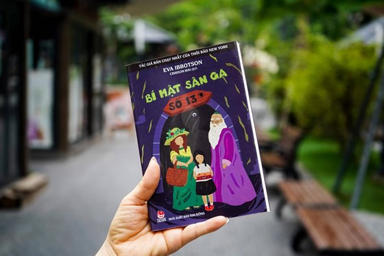 Tác phẩm Bí mật sân ga của nhà văn nổi tiếng người Anh - Eva Ibbotson  Tác phẩm Bí mật sân ga của nhà văn nổi tiếng người Anh - Eva Ibbotson