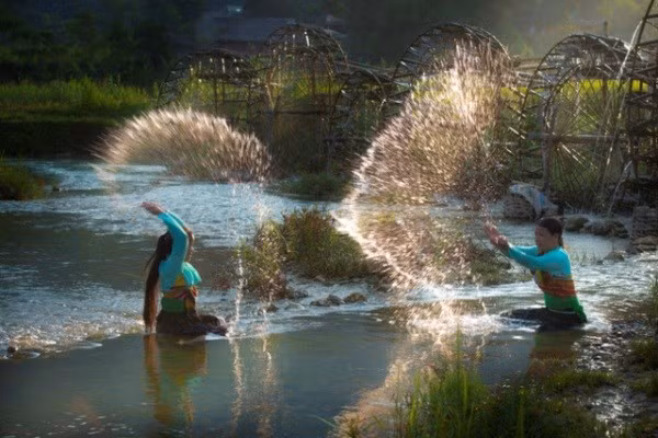 "Bóng hình Tổ quốc" qua góc nhìn của tác giả Nguyễn Mạnh. (Nguồn ảnh: BTC)