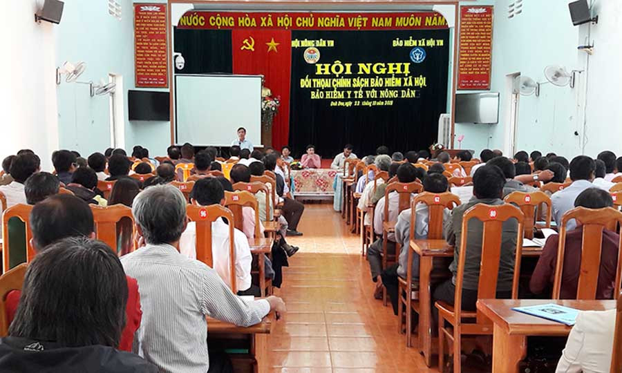  Quang cảnh buổi đối thoại. Ảnh: Đinh Yến