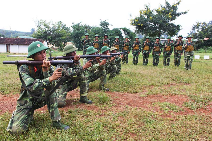 Chiến sĩ Tiểu đoàn 50 huấn luyện sẵn sàng chiến đấu. Ảnh: Lê Xuân Hòa