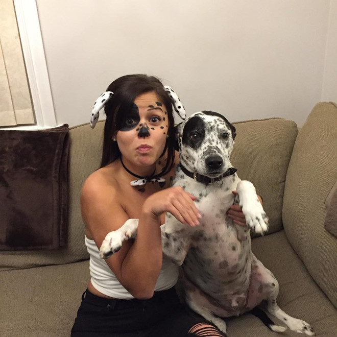 Cảm hứng hóa trang đôi khi đến từ chính những thứ xung quanh cuộc sống. Bộ trang phục Halloween này xứng đáng được cộng điểm sáng tạo. Ảnh: @thatkidnorris. Cảm hứng hóa trang đôi khi đến từ chính những thứ xung quanh cuộc sống. Bộ trang phục Halloween này xứng đáng được cộng điểm sáng tạo. Ảnh: @thatkidnorris.