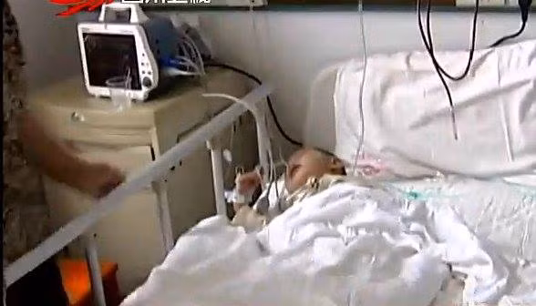 Cậu bé 2 tuổi rưỡi ở Trung Quốc được chuẩn đoán mang thai