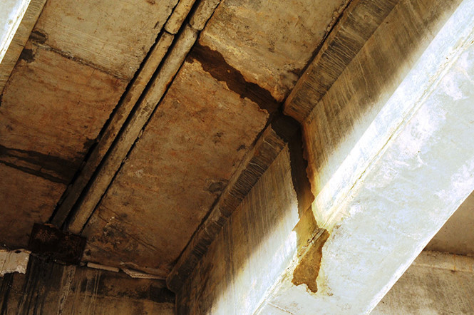  Nước thấm dột cầu OP11A tại Km 47+136 CT.01 (thuộc xã Bình Chánh, H.Thăng Bình, Quảng Nam)