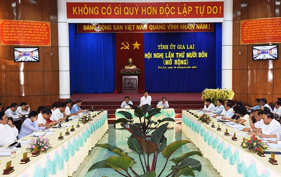 Quang cảnh hội nghị. Ảnh: MINH TRIỀU