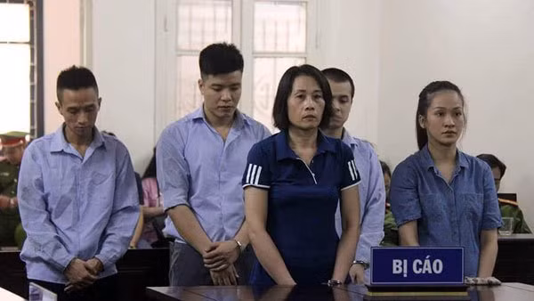 Các bị cáo tại tòa