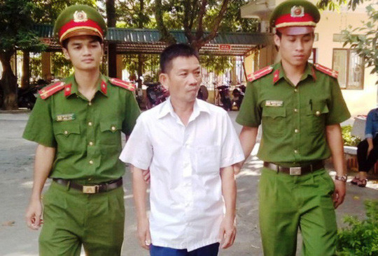 Phan Văn Thắng tại cơ quan công an