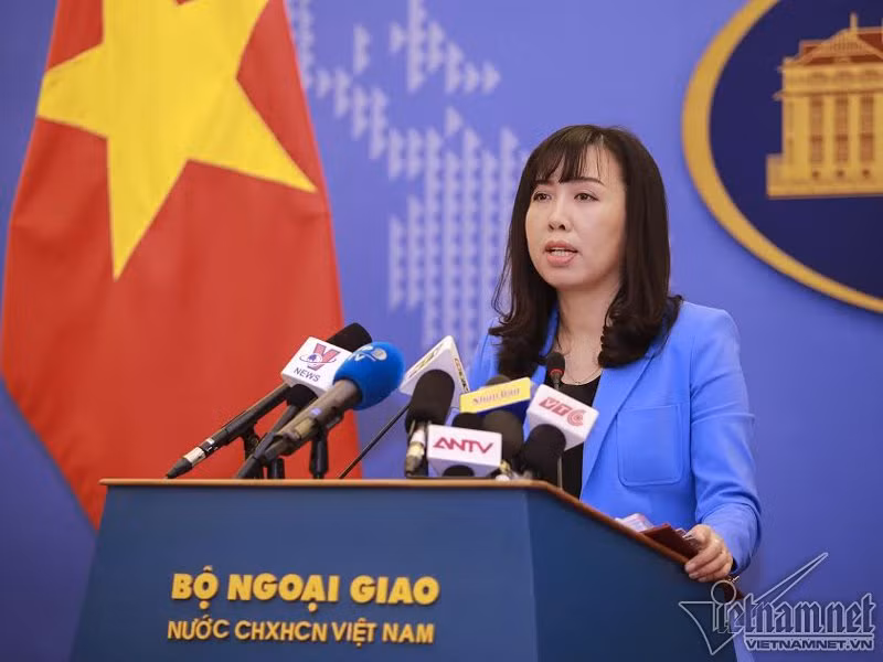 Người phát ngôn Bộ Ngoại giao trong cuộc họp báo thường kỳ chiều 15-6.