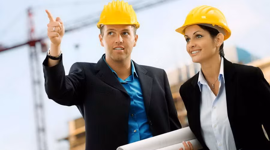 Bảo hộ lao động là nghề phổ biến ở nước ngoài nhưng ở Việt Nam đây còn là ngành nghề tương đối mới - Ảnh: Aktiv 21