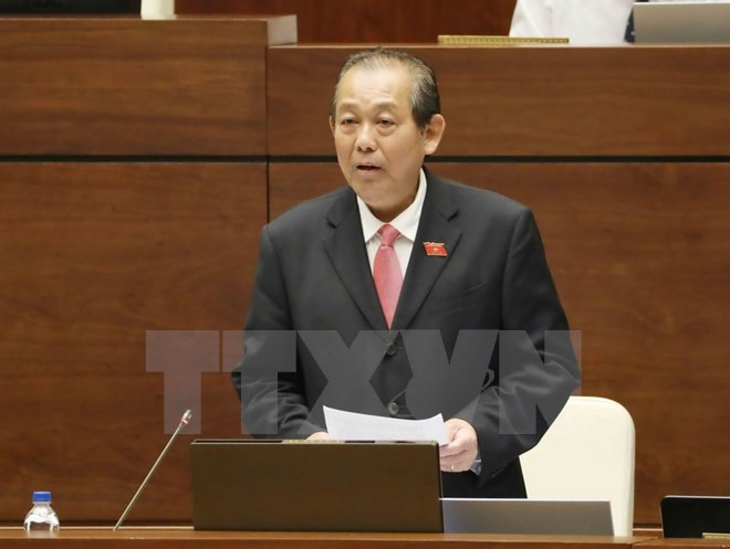 Phó Thủ tướng Thường trực Trương Hòa Bình trả lời chất vấn của Đại biểu Quốc hội. (Ảnh: Phương Hoa/TTXVN) Phó Thủ tướng Thường trực Trương Hòa Bình trả lời chất vấn của Đại biểu Quốc hội. (Ảnh: Phương Hoa/TTXVN)