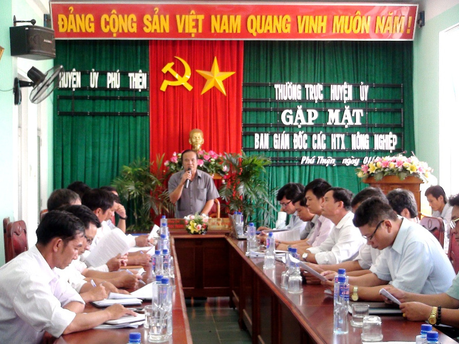 Việc khó tiếp cận nguồn vốn vay ưu đãi từ ngân hàng đã ảnhhưởng không nhỏ đến hoạt động của doanh nghiệp. Ảnh: Q.T