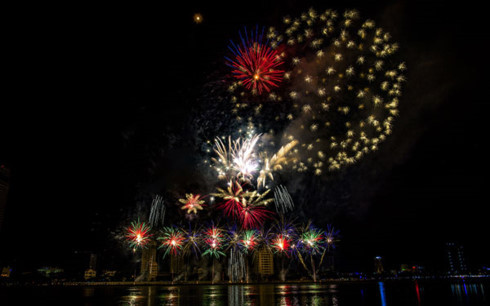  Một màn trình diễn pháo hoa của đội Australia- 1 trong 3 đội giành quyền thi đấu trong đêm chung kết vào ngày 24/6 tới