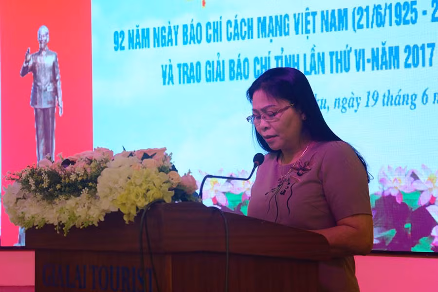 3 Phó Chủ tịch UBND tỉnh phát biểu chỉ đạo tại buổi tọa đàm. Ảnh: Phương Linh