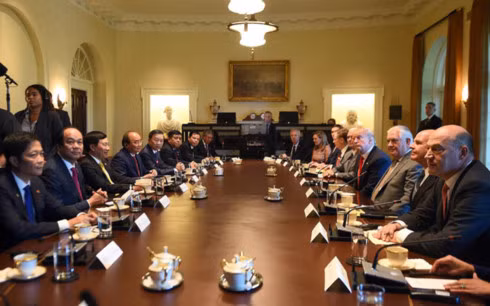 Thủ tướng Nguyễn Xuân Phúc và Tổng thống Hoa Kỳ Donald Trump tiến hành hội đàm