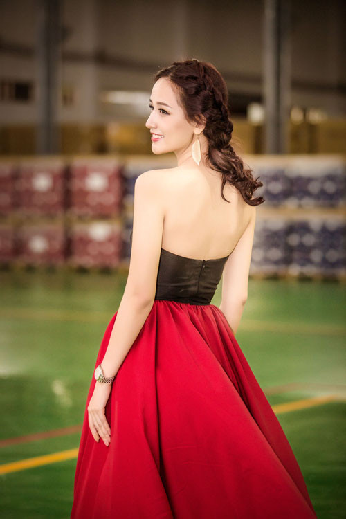 Thon gầy mong manh với góc xoay duyên dáng này