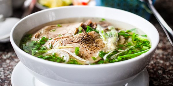 Phở là một trong những món ăn nổi tiếng ở Việt Nam. Ảnh: amthucviet Phở là một trong những món ăn nổi tiếng ở Việt Nam. Ảnh: amthucviet