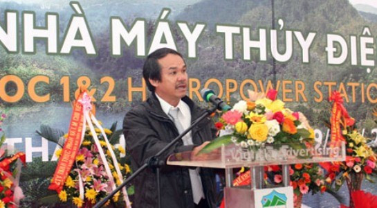 Thủy điện cũng từng là một trong những lĩnh vực đầu tư được kỳ vọng hút tiền cho Hoàng Anh Gia Lai của bầu Đức. Tuy nhiên, chi phí đầu tư quá cao đã khiến Hoàng Anh Gia Lai thua lỗ. Tính đến tháng 7/2013, Tập đoàn Hoàng Anh Gia Lai đã rao bán 6 dự án thủy điện. Ảnh: Dân Việt.