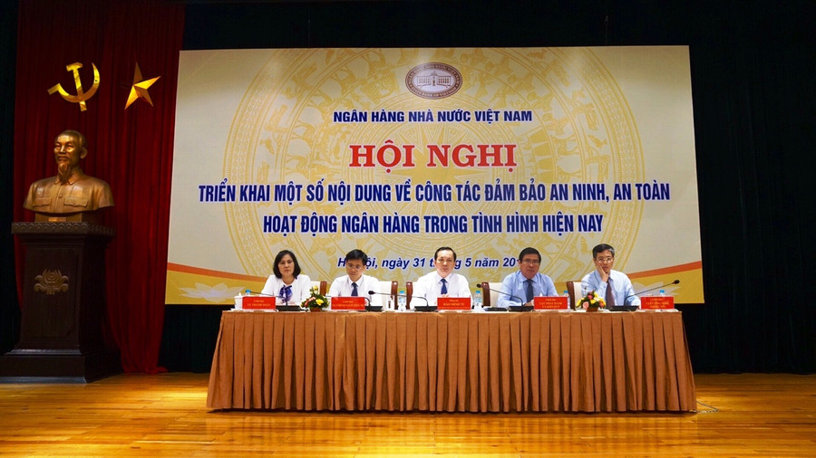 Hội nghị triển khai một số nội dung về công tác bảo đảm an ninh, an toàn hoạt động ngân hàng trong tình hình hiện nay.