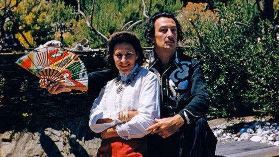 Gala và Salvador Dali. Ảnh: CORBIS Gala và Salvador Dali. Ảnh: CORBIS