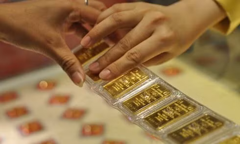 Giá vàng trong nước đang tăng theo thế giới