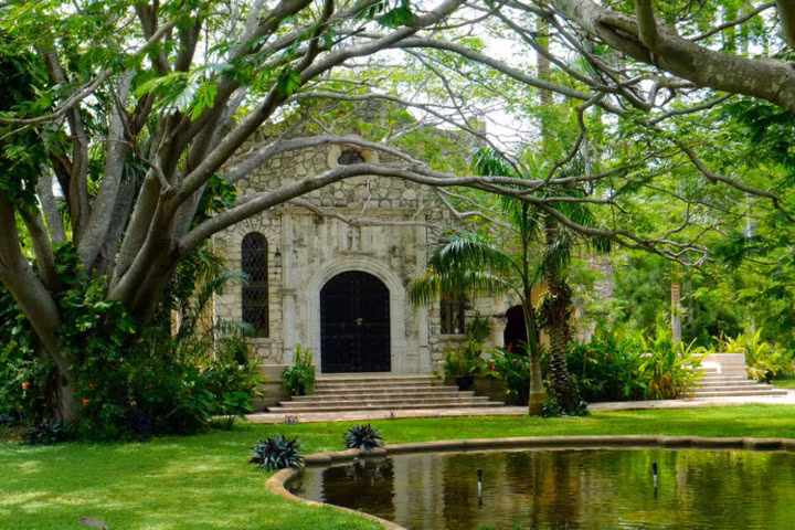Merida, Mexico. Nơi đây có nhiều di tích cổ đại với nền văn hóa và ẩm thực phong phú.
