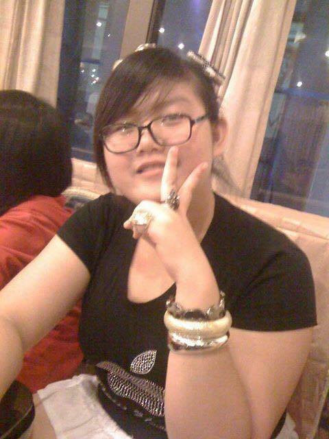 Tiểu Giang từng có thời nặng 96 kg và bị mọi người trêu chọc Tiểu Giang từng có thời nặng 96 kg và bị mọi người trêu chọc