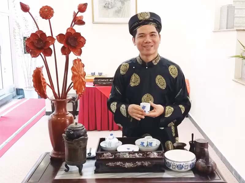 Nghệ nhân trà Hoàng Anh Sướng.