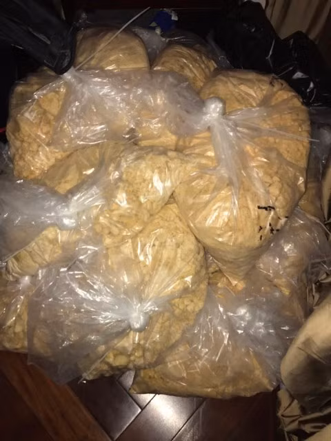 Tang vật công an thu giữ. 