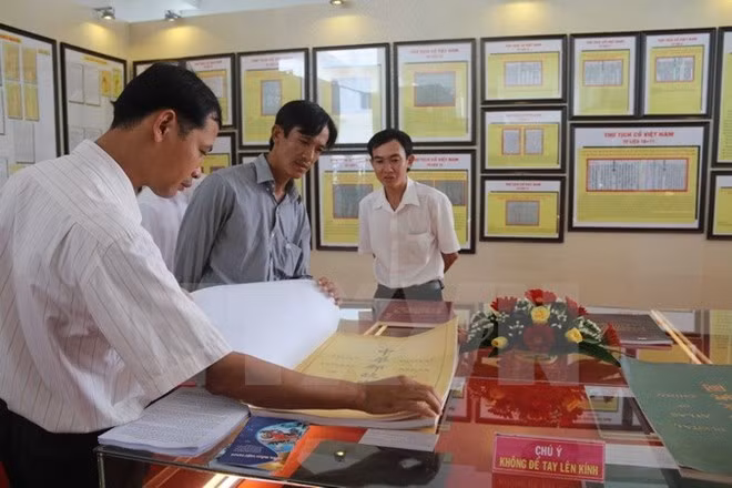 Những tư liệu chứng minh Hoàng Sa, Trường Sa thuộc chủ quyền Việt Nam.