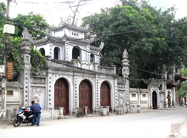 Chùa Hà vốn nổi tiếng là nơi cầu tình duyên.  Chùa Hà vốn nổi tiếng là nơi cầu tình duyên.