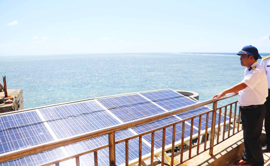 Hệ thống điện năng lượng góp phần thay đổi bộ mặt các đảo trên quần đảo Trường Sa. Ảnh: Ảnh: Quang Tấn