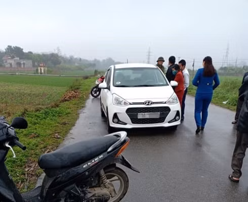 Hiện trường nơi xảy ra vụ án mạng. (Ảnh: V.H) 