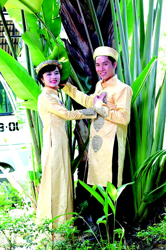  Nguyễn Duy Tâm và một nửa của mình