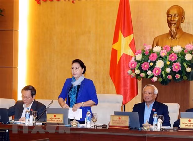  Chủ tịch Quốc hội Nguyễn Thị Kim Ngân chủ trì và phát biểu khai mạc Phiên họp thứ 31 Ủy ban Thường vụ Quốc hội. (Ảnh: Trọng Đức/TTXVN)