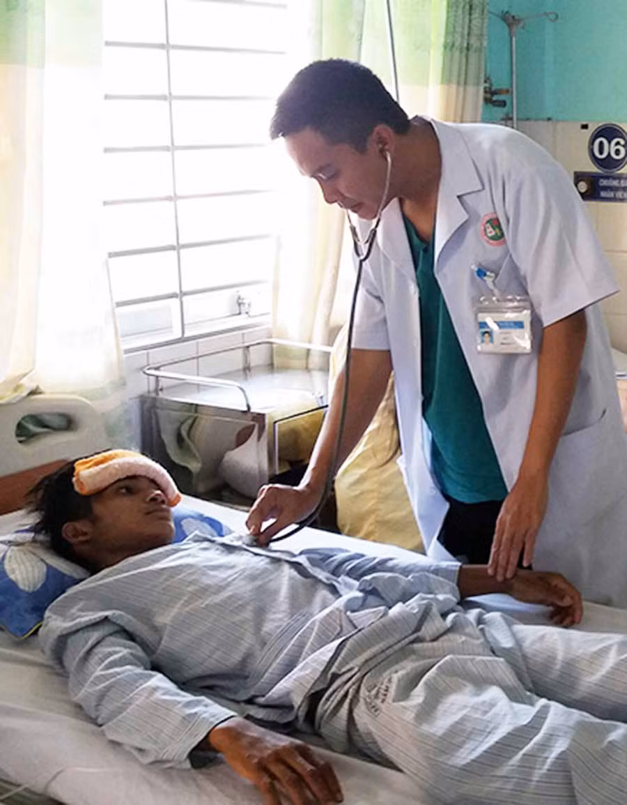 Sau ca phẫu thuật, bệnh nhân Sơn đang phục hồi sức khỏe tốt. Ảnh: N.N