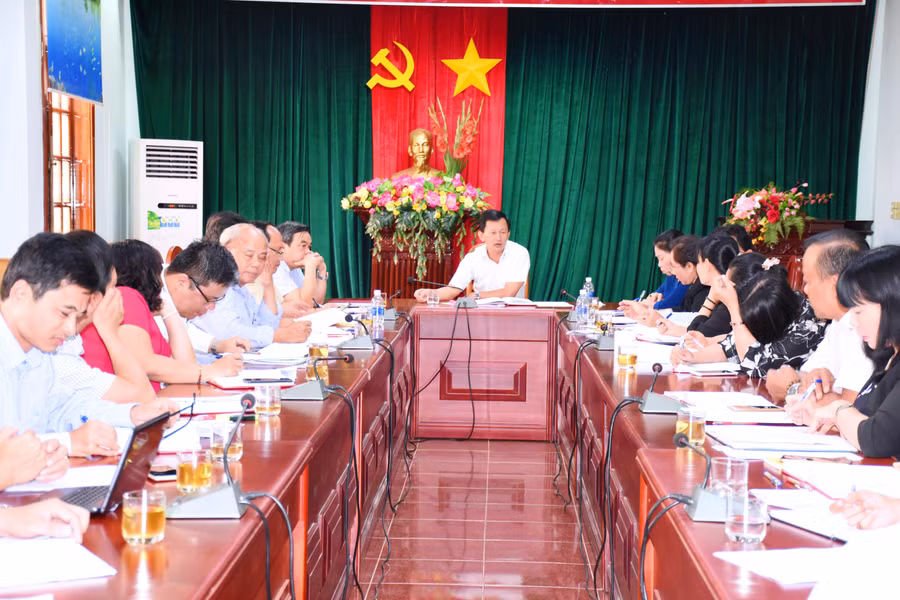  Quang cảnh phiên họp. Ảnh: Trần Dung